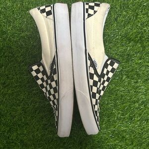 Men Vans Checkerboard Slip-On Sneakers - Size 10.5M - Great Condition